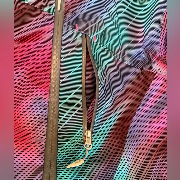 Spyder Ski Jacket, M, Like New. - Picture 15 of 16